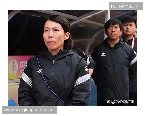 香港足球明星队女足奋勇拼搏展现风采助力女子足球发展新篇章
